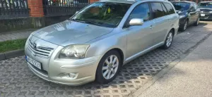 Toyota Avensis II (2003-2009) 2.0 D-4D Platinium 2007