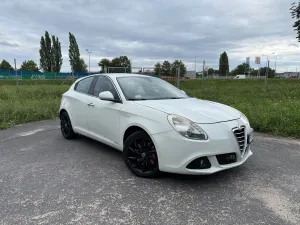 Alfa Romeo Giulietta 1.6 JTDM Distinctive 2010