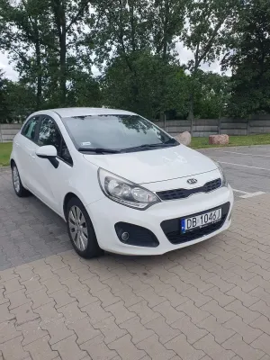 Kia Rio III (2011-) 2011