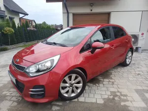 Kia Rio III (2011-) 1.4 crdi Business Line 2015