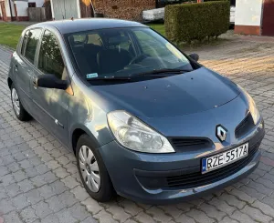 Renault Clio II (1998-2012) 1.2 16V Authentique 2007
