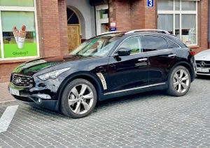 Infiniti FX II (2009-2013) FX30d S Premium 2010