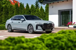 BMW 7 Series G70 (2022-) 740d xDrive mHEV Individual Edition sport 2024