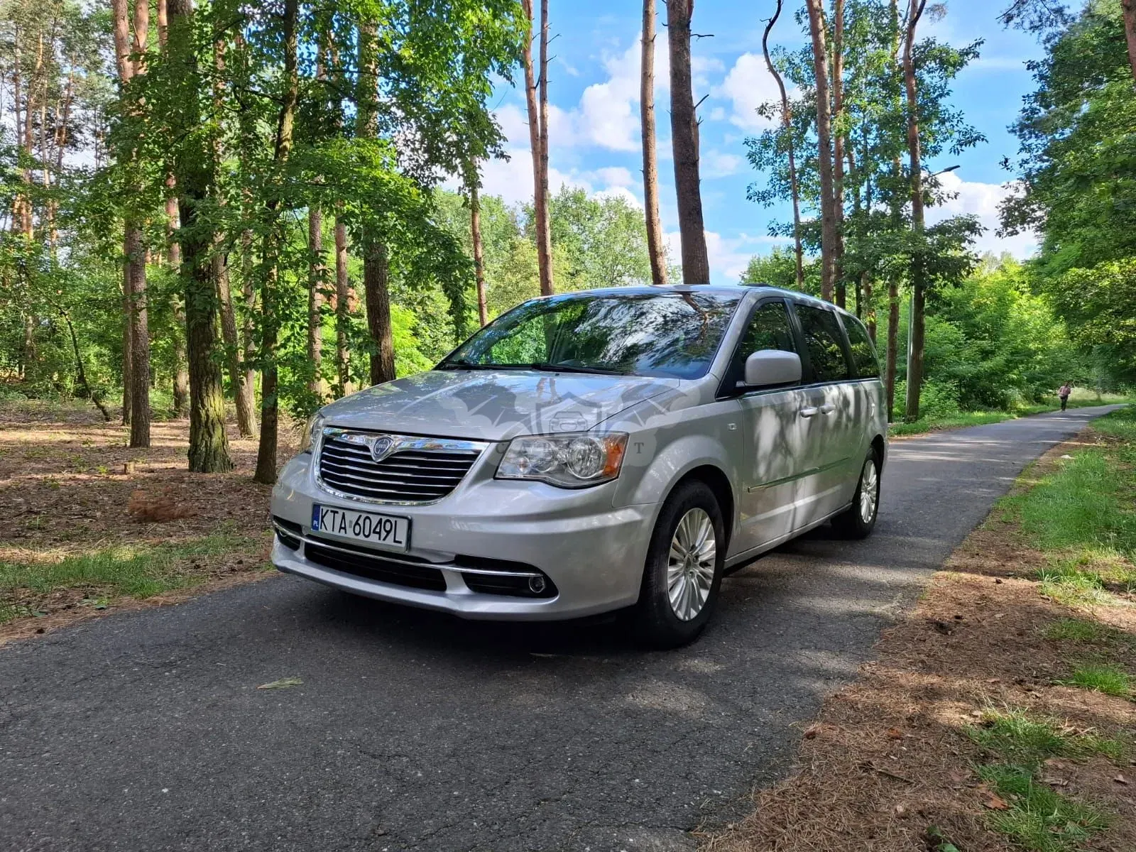 Lancia Voyager 2011