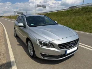 Volvo V60 I (2011-2018) D4 Drive-E Summum 2015