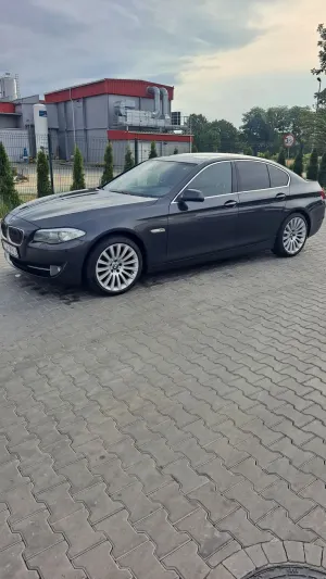 BMW 5 Series F10/F11 (2009-2017) 520d xDrive Luxury Line 2012
