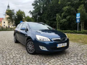 Opel Astra J (2009-2019) 1.4 Innovation 2011