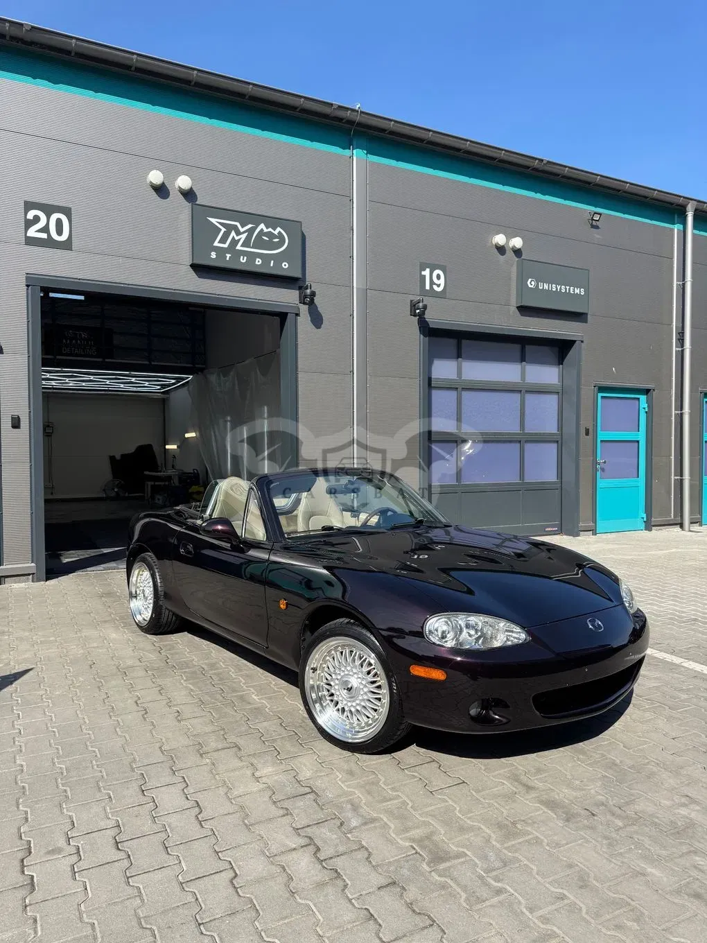Mazda MX-5 (Miata) 2004
