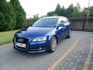 Audi A3 8P (2003-2012) 2.0 TDI DPF S line Sportpaket 2012