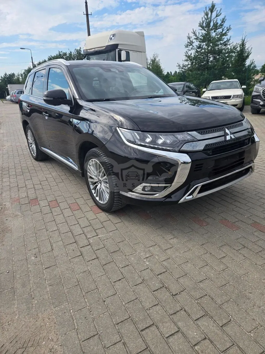 Mitsubishi Outlander IV (2021-) 2020
