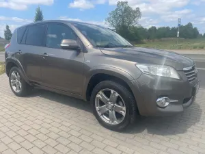 Toyota Rav4 III (2006-2012) 2.2 D-4D 4x4 Executive 2010