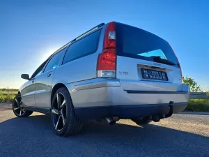 Volvo V70 II (1999-2007) 2.4 2004