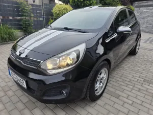 Kia Rio III (2011-) 1.4 Dream Team Edition 2012