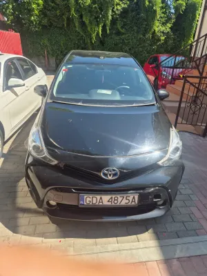 Toyota Prius 1.8 HSD Prestige 2015