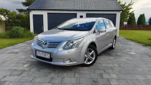 Toyota Avensis III (2009-) 2.0 D-4D Sol 2011