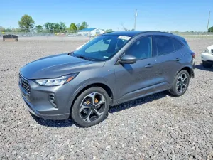 Ford Escape 2.0 EcoBoost AWD Titanium 2023