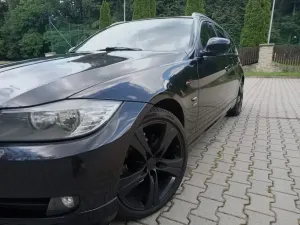 BMW 3 Series E90/E91/E92/E93 (2005-2012) 2010