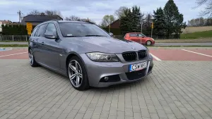 BMW 3 Series E90/E91/E92/E93 (2005-2012) 318d DPF Edition Exclusive 2009