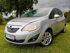 Opel Meriva II (2010-) 1.4 T Cosmo 2011