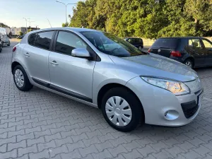 Renault Megane III (2008-2016) 1.6 16V 100 Authentique 2009