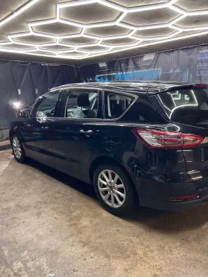 Ford S-Max II (2015-) 2.0 TDCi Trend 2015