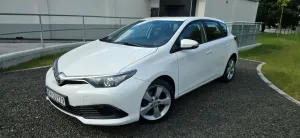 Toyota Auris II (2012-) 1.4 D-4D Premium 2017
