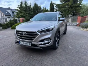 Hyundai Tucson III (2015-2020) 1.7 CRDI BlueDrive Comfort 2WD DCT 2017
