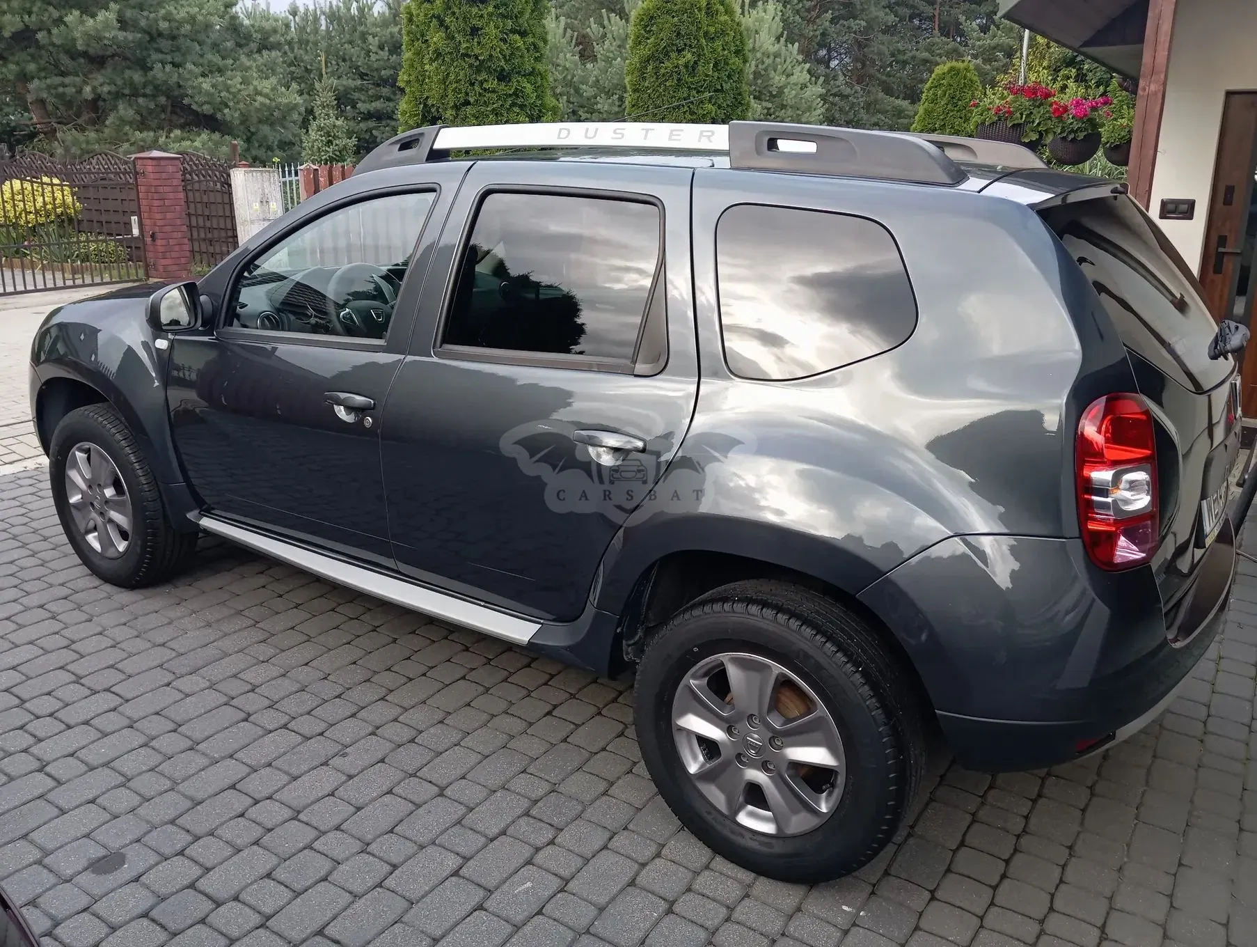 Dacia Duster I (2009-2017) 1.6 SCe Laureate S&S 2017