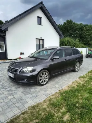 Toyota Avensis II (2003-2009) 2.0 D-4D Luna 2008