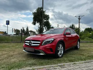 Mercedes-Benz GLA 250 4-Matic 2015