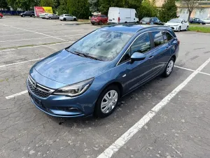Opel Astra K (2015-2021) 1.4 Turbo Business 2017