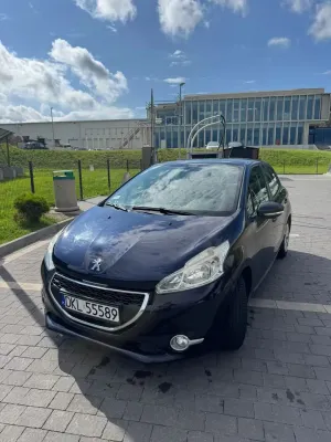Peugeot 208 I (2012-2019) HDi 68 Like 2013