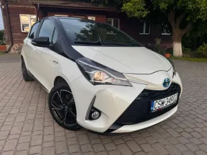 Toyota Yaris III (2011-2019) Hybrid 100 Selection 2019
