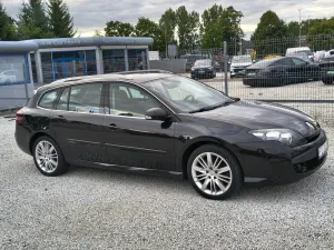 Renault Laguna III (2007-) 2.0 16V Turbo GT 2010