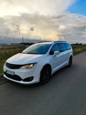 Chrysler Pacifica 2020