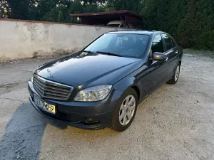Mercedes-Benz C W204 (2007-2014) 200 CDI DPF Automatik Elegance 2008