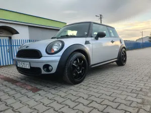 Mini Cooper Standard 2006