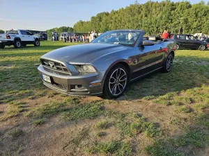 Ford Mustang 3.7 V6 Premium 2013