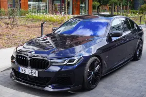 BMW 5 Series G30/G31 (2017-2023) M550i xDrive sport 2021