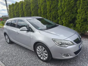 Opel Astra J (2009-2019) 1.4 Cosmo 2011