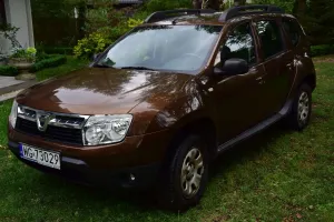Dacia Duster I (2009-2017) 1.6 Laureate 2011