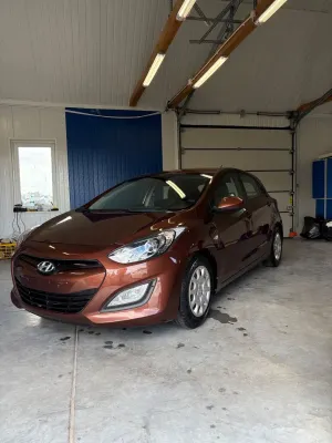 Hyundai i30 II (2012-2017) 1.4 Style 2012
