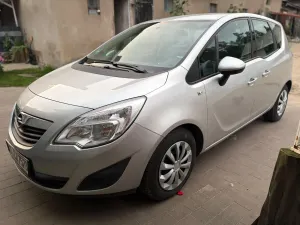 Opel Meriva II (2010-) 1.4 150 Jahre 2011