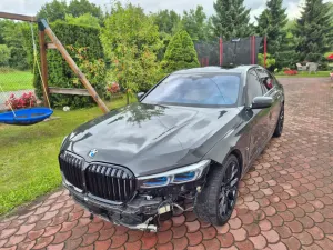 BMW 7 Series G11/12 (2015-2022) 740d xDrive mHEV sport 2022
