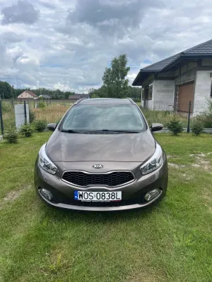 Kia Ceed II (2012-) 1.4 CVVT Attract 2014