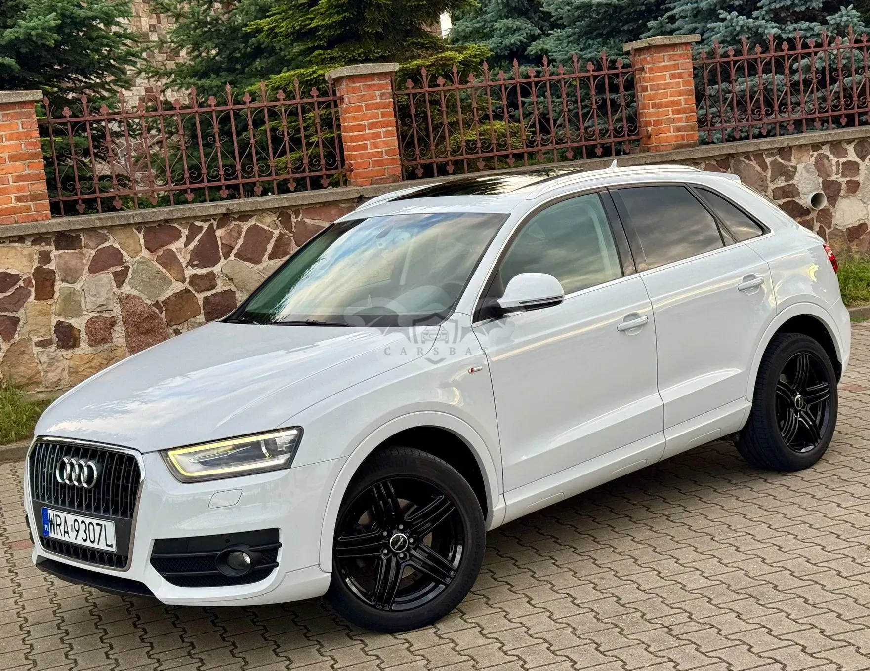 Audi Q3 I (2011-2018) 2.0 TFSI Quattro S tronic 2011