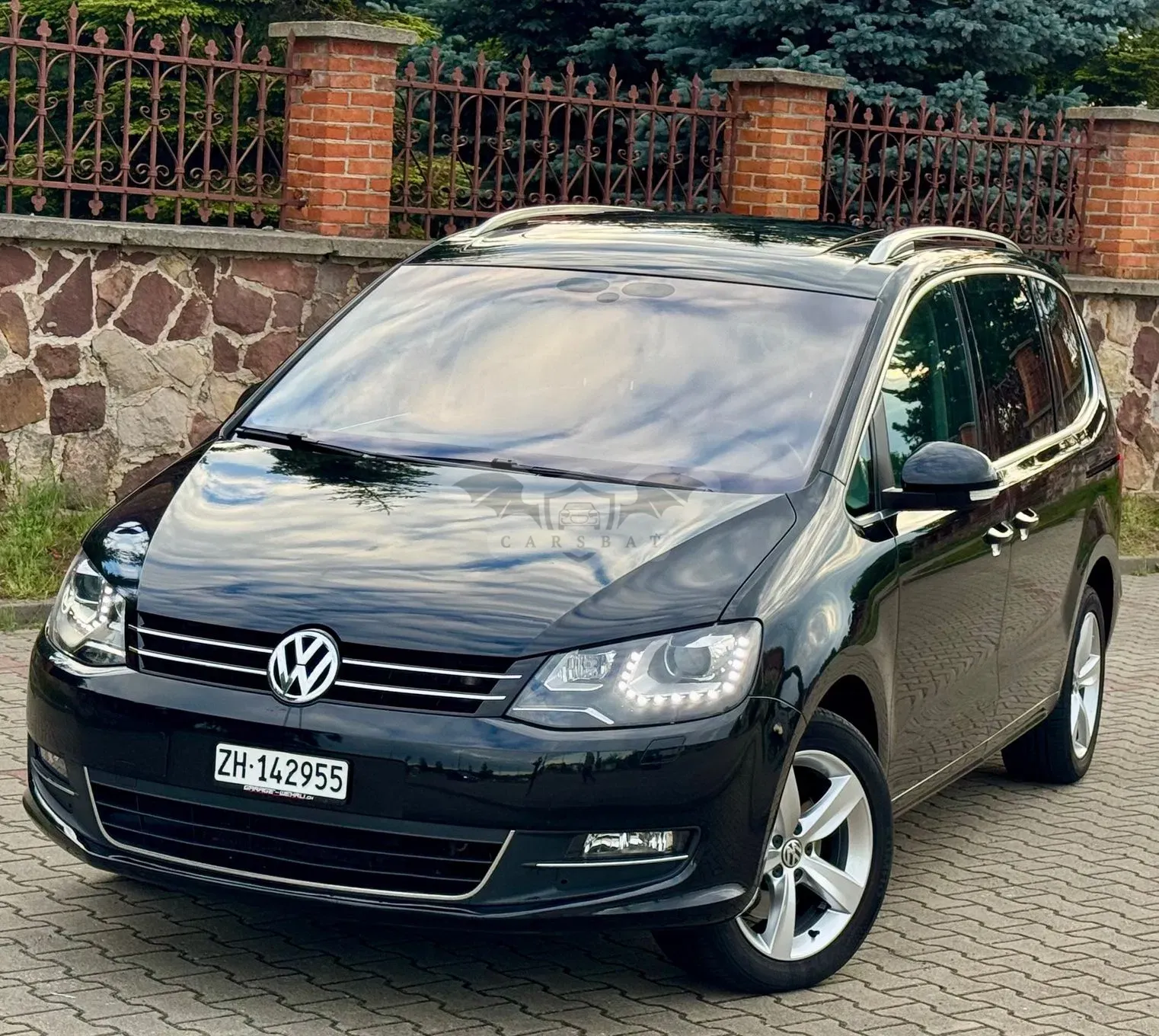 Volkswagen Sharan II (2010-) 2.0 TSI Comfortline DSG 2011