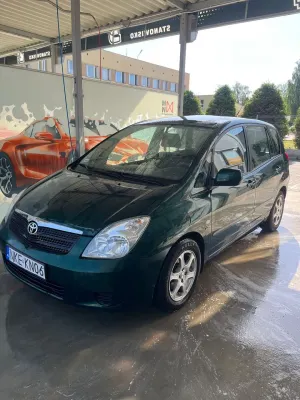 Toyota Corolla Verso 2.0 D-4D 2003