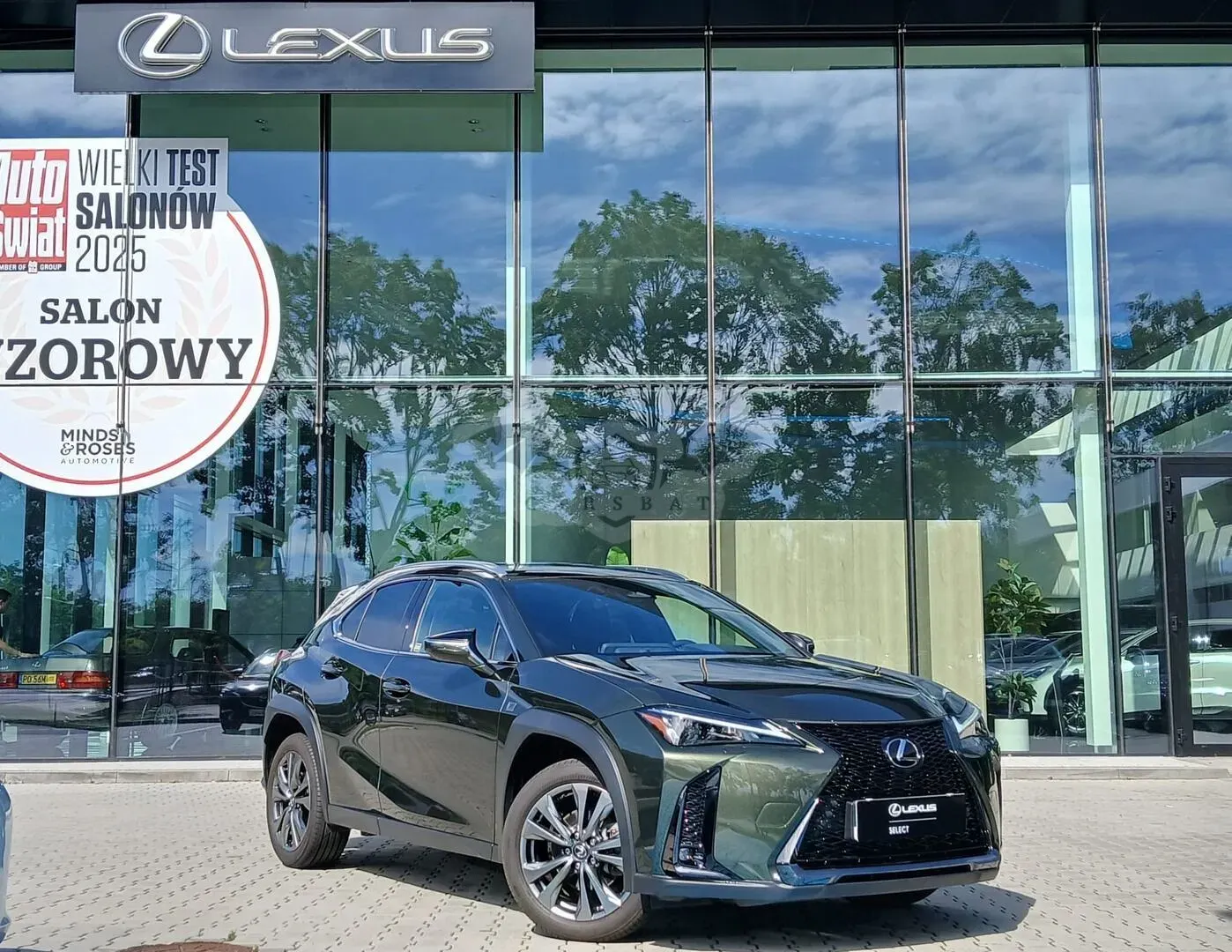 Lexus UX 300h F Sport Design 2024