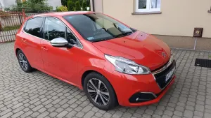 Peugeot 208 I (2012-2019) 1.2 PureTech Allure 2017
